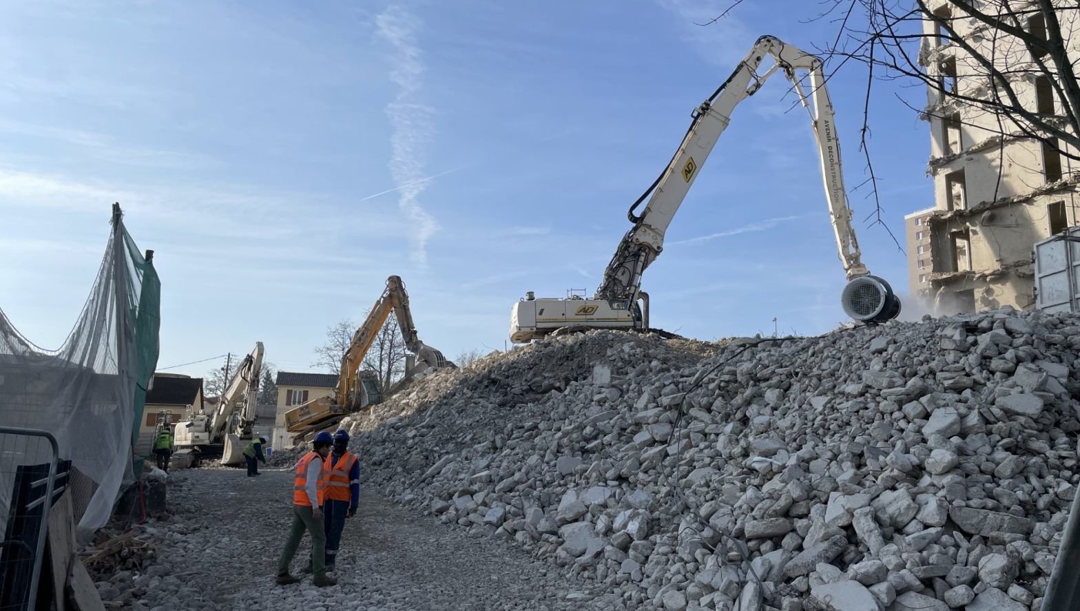 Démolition des tours NPNRU Les Tarterêts Corbeil-Essonnes